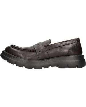 Hundred 100 Niedrige Schuhe Braun