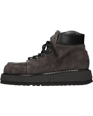 THE ANTIPODE Stiefel Schwarz