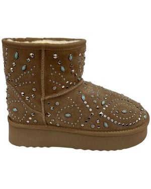 Alma En Pena. Botas - Marrón
