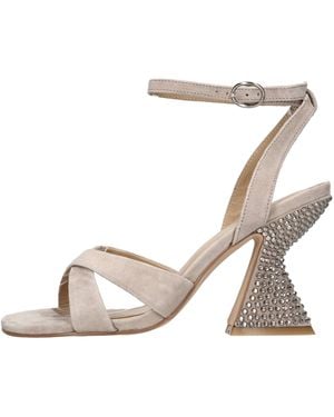 Alma En Pena. Sandals - Metallic