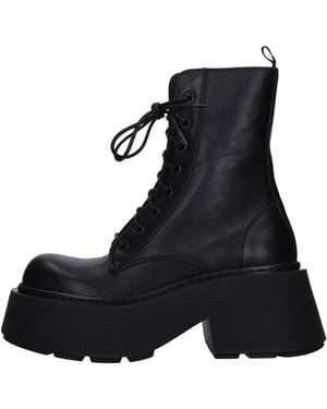 Vic Matié Boots - Black