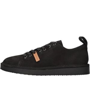 Pànchic Schwarze Sneaker