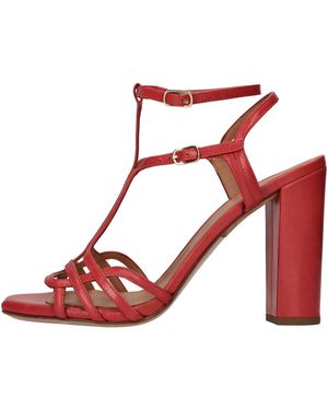 Chie Sandals - Red