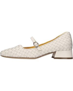 Mara Bini Chaussures Avec Talon Blanc - Neutre