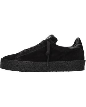 Akman Schwarze Sneaker