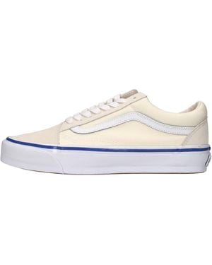Vans Sneakers - White