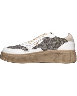Emanuélle Vee Sneakers - White