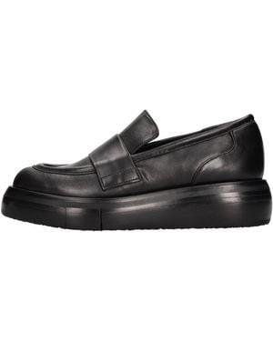 Paloma Barceló Niedrig Schuhe Schwarz