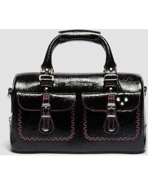 Dr. Martens Bolso de piel distressed patent con asa superior - Negro