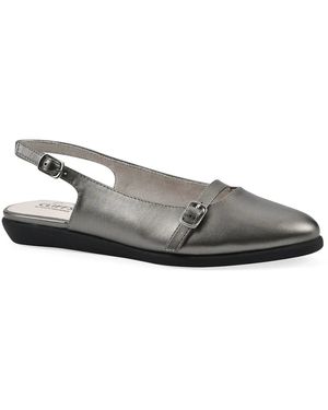 White Mountain Miloni Flat - Gray