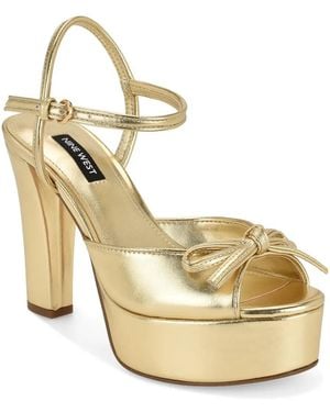 Nine West Nessle Platform Sandal - Metallic