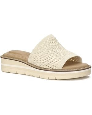 Kelly & Katie Zetta Wedge Sandal - White