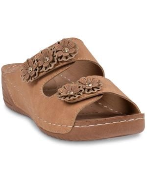 Good Choice Raelyn Wedge Sandal - Brown