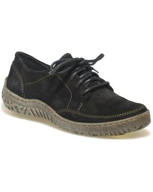 Born Bevi Sneaker - Black