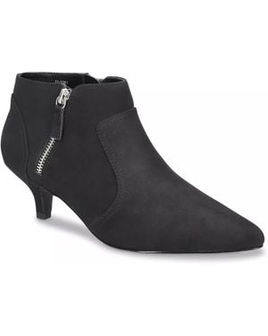 Easy Street Annalee Bootie - Black