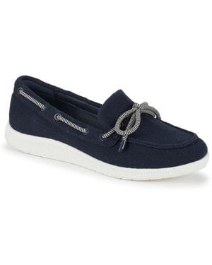 BareTraps Venia Boat Shoe - Blue