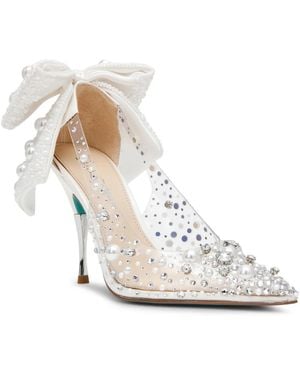 Betsey Johnson Esmy Pump - White