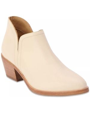 Nisolo Mia Everyday Bootie - Black