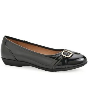 White Mountain Calming Ballet Flat - Black
