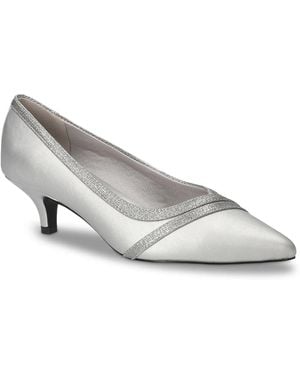 Easy Street Maye Pump - Gray