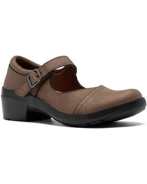 Clarks Angie Jane Flat - Brown