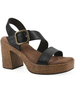 White Mountain Barb Platform Sandal - Black