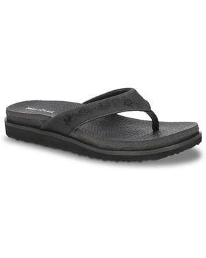 Easy Street Wanderlust Flip Flop - Black