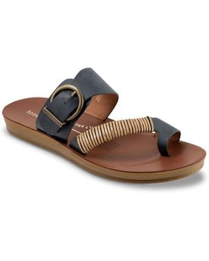 LOS CABOS Bria Platform Sandal - Black