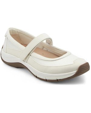Easy Spirit Briana Mary Jane Flat - White