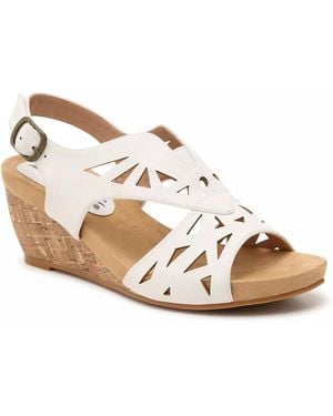 Bellini Beauty Wedge Sandal - White