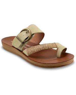 LOS CABOS Bria Platform Sandal - Black