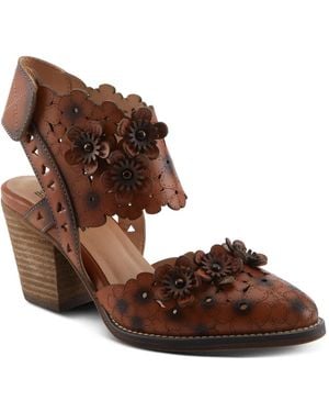 L'ARTISTE Distinction Pump - Brown