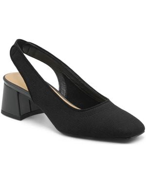 Adrienne Vittadini Thom Pump - Black