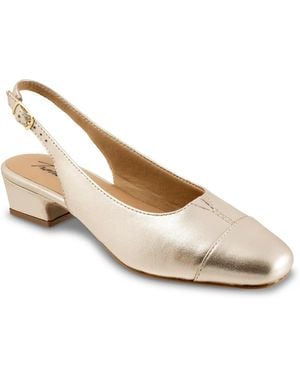 Trotters Dea Pump - Metallic