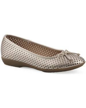 White Mountain Wide Width Carris Ballet Flat - Brown