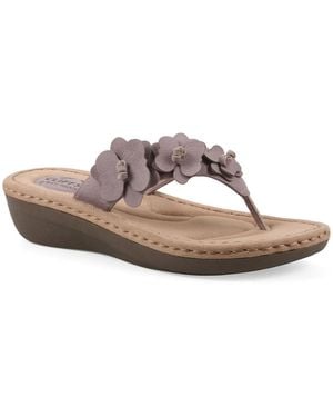 White Mountain Cassilia Wedge Sandal - Multicolor