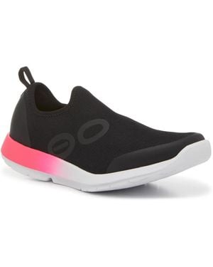 OOFOS Oomg Sport Slipon Sneaker - Black