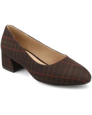 Journee Collection Saarii Pump - Black