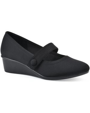 White Mountain Wide Width Brightly Wedge Pump - Black