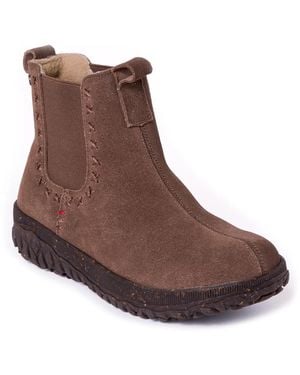 Minnetonka Tread Chelsea Boot - Brown