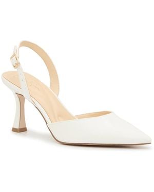 Jessica Simpson Fiseha Pump - White