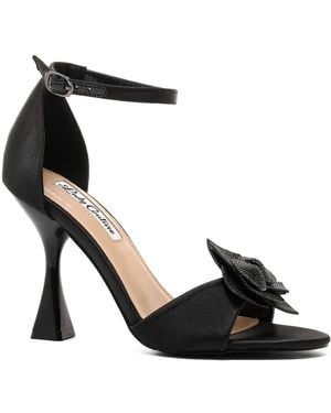 Lady Couture Cher Sandal - Black