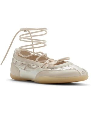 ALDO Arabelia Flat - White