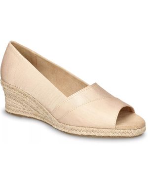 Easy Street Jasper Espadrille Pump - Natural