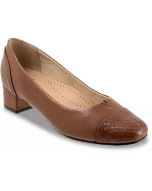 Trotters Daisy Pump - Brown