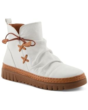 Spring Step Vandis Bootie - White