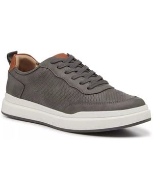 Crown Vintage Tahjj Sneaker - Gray