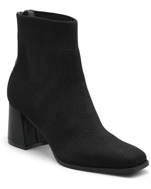 Adrienne Vittadini Jex Bootie - Black