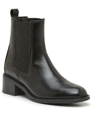 Coach and Four Matteo Chelsea Boot - Black