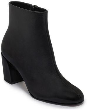 Bernardo Naomi Bootie - Black